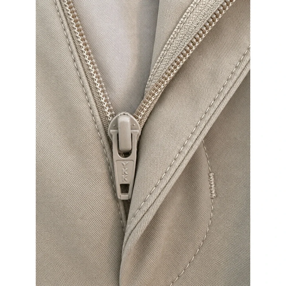 Vineyard Vines Performance Chino Pants Mens 28x30 Khaki Stretch Golf Preppy EUC